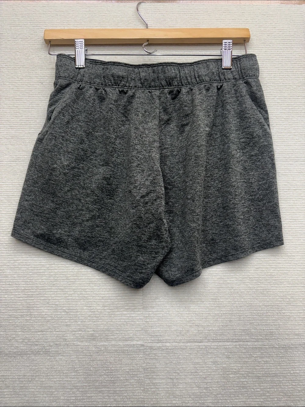 Nike | small Women’s Heather Charcoal Athletic Drawstring Shorts